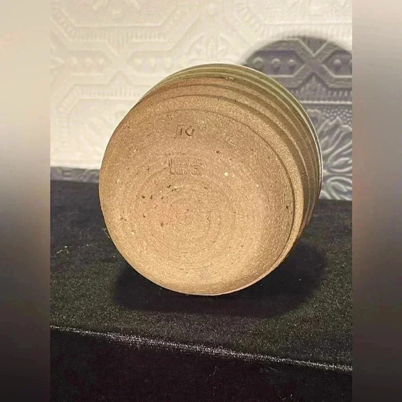 Jeeves Canada Pottery Vase Prince Edward Island Canada - Picture 6 of 11